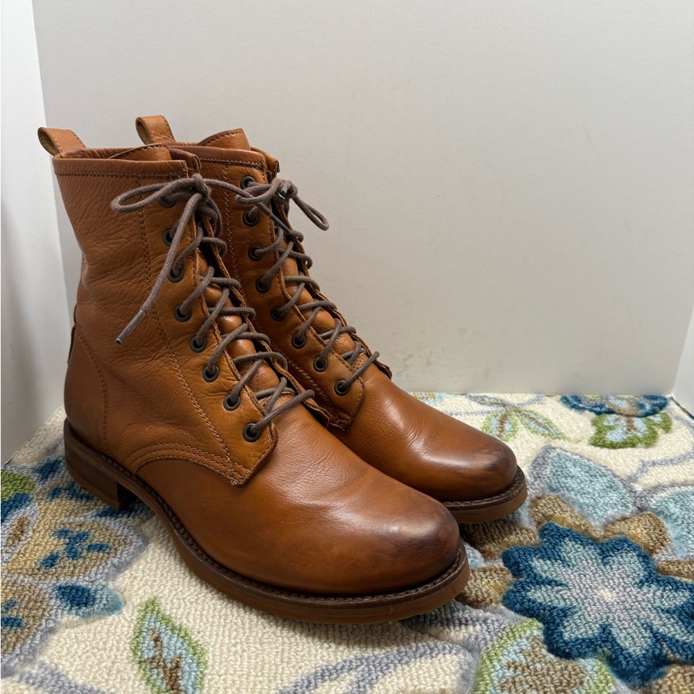 Frye Veronica Flex Combat Lace-Up Boots Caramel 10